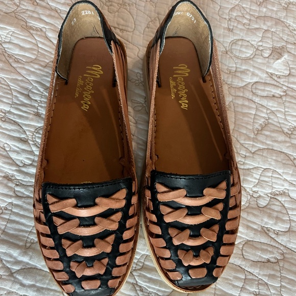 Macarena Collection Huarache Sandal ~ 6 - Picture 2 of 3